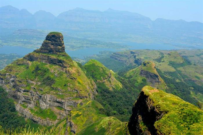 Bhandardara Dam, Maharashtra